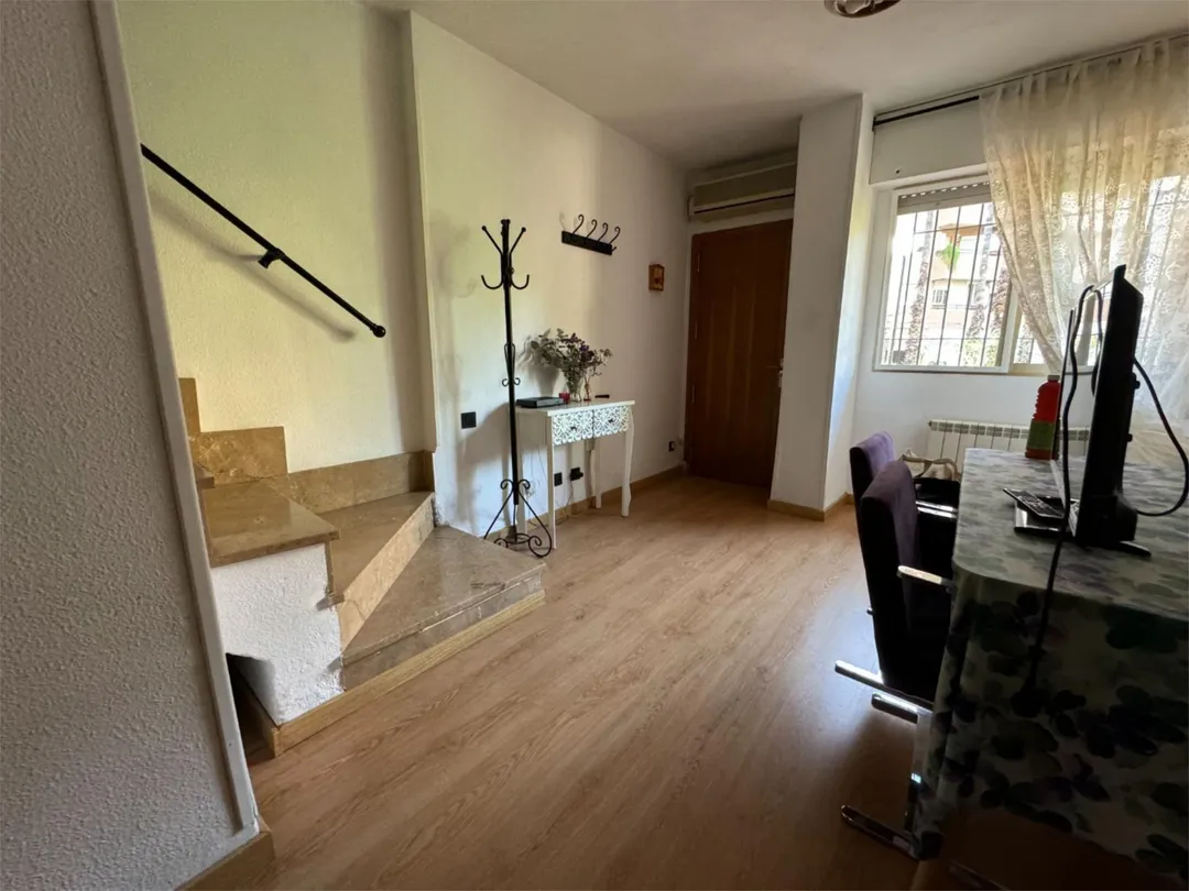 Piso en  Avenida Juan Antonio Perea 16 - Foto 3