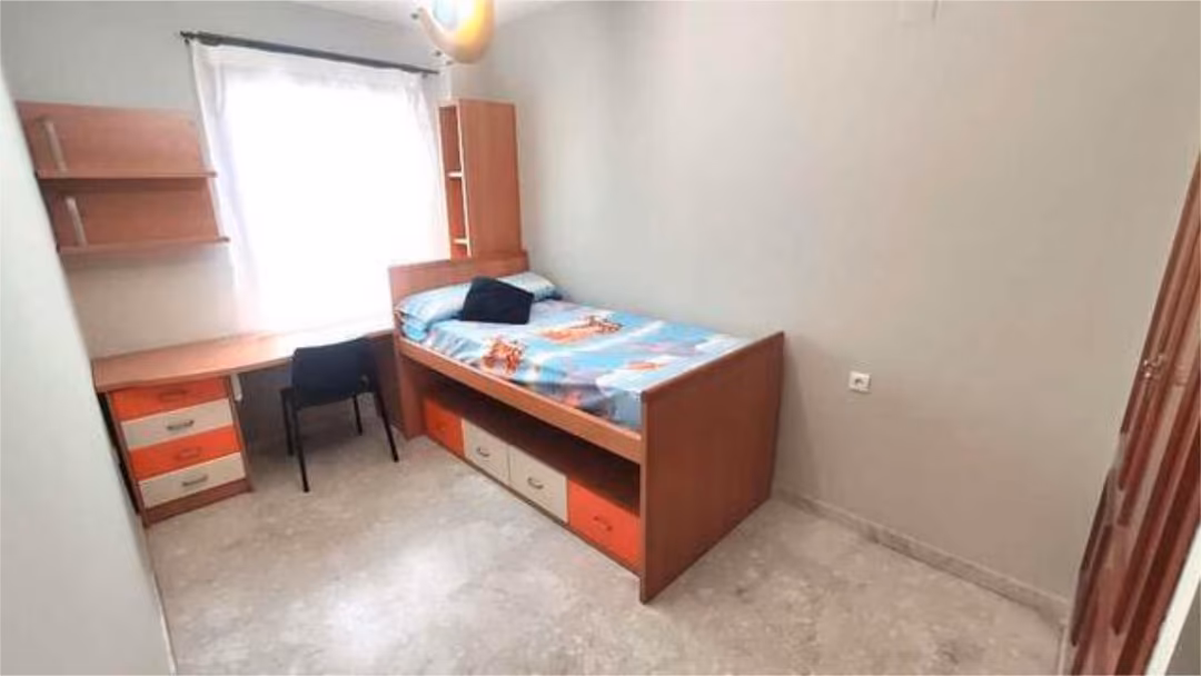 Piso en Ciudad Jardín - Foto 4