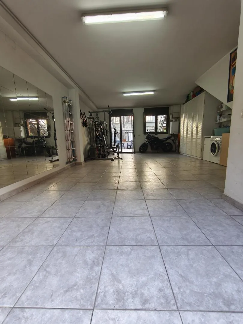 Casa adosada en  Carrer de Rector de Vallfogona 51 - Foto 26