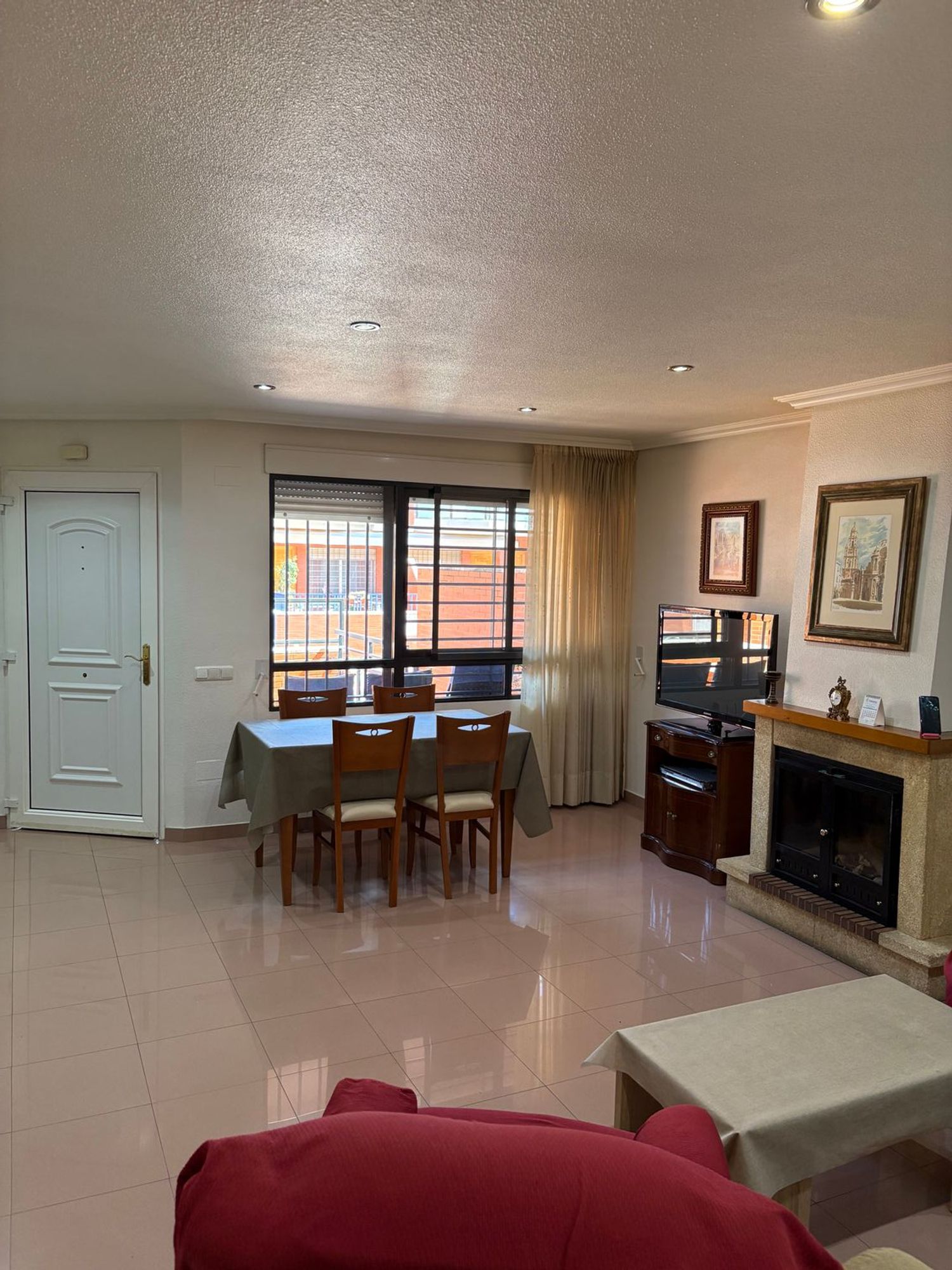 Chalet adosado en Calle de los claveles, 10 - Foto 4