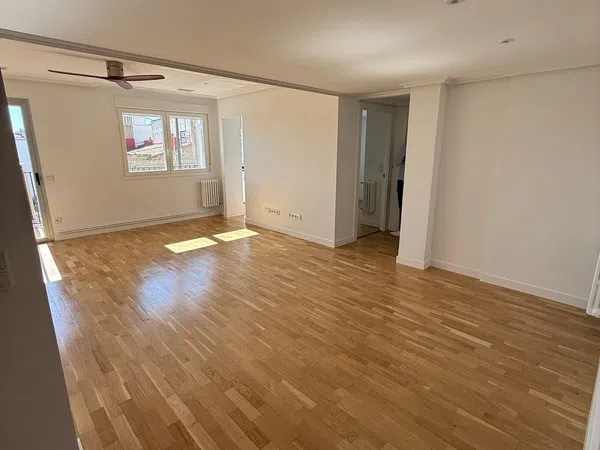 Piso en calle del Coso, 66 -74 - Foto 1