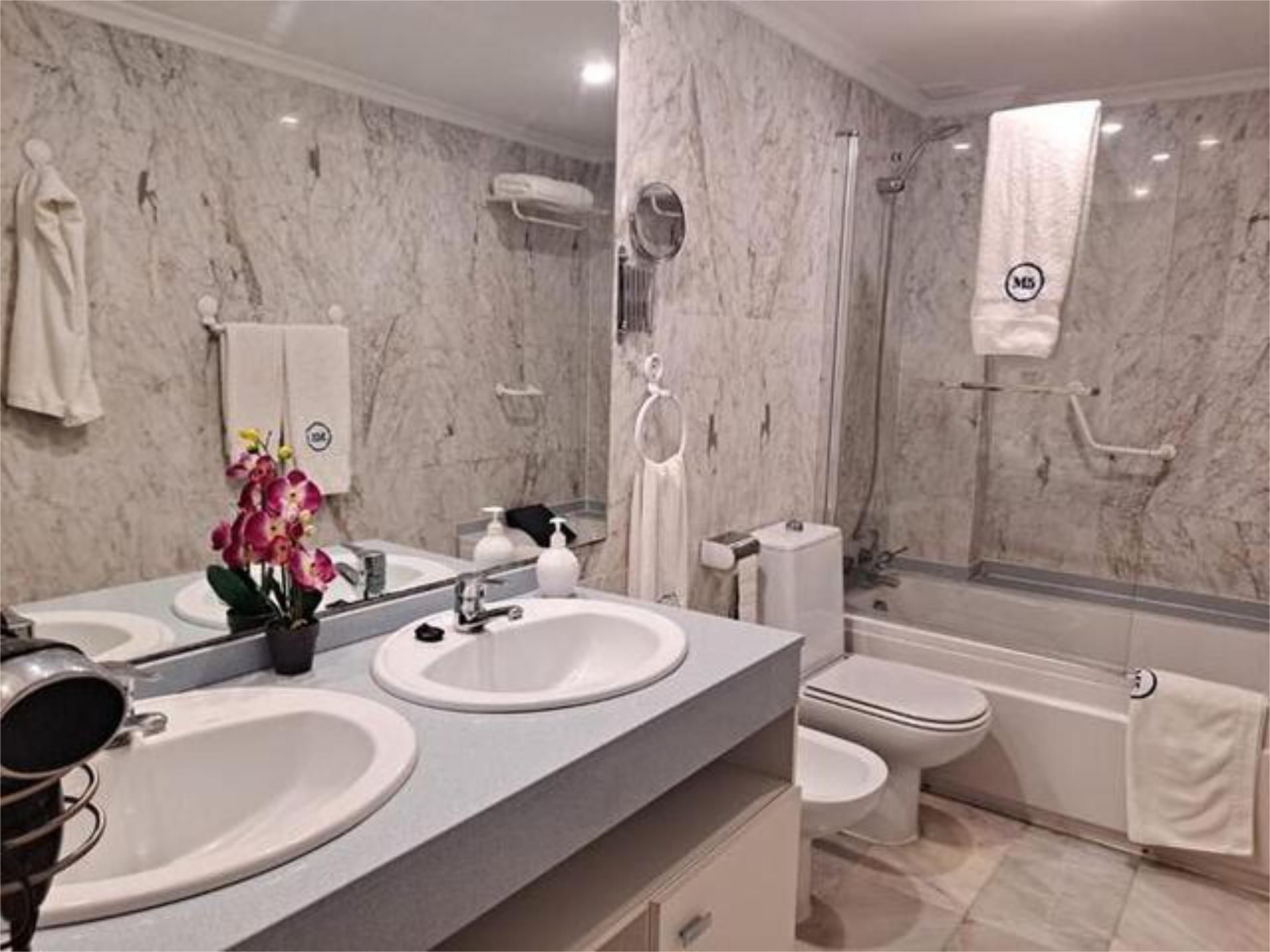 Casa adosada en Estepona - Guadalmina - Foto 6