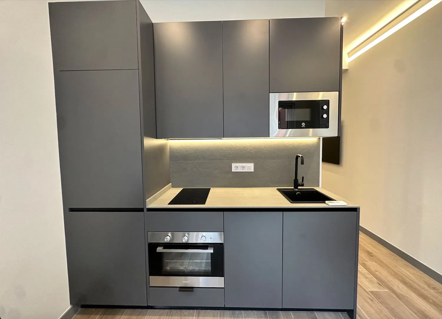 Piso en calle de la Montera, 13 XIII - Foto 16