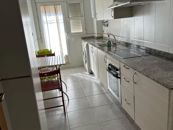 Piso en avenida Ciudad de Almería, 195 - Foto 4