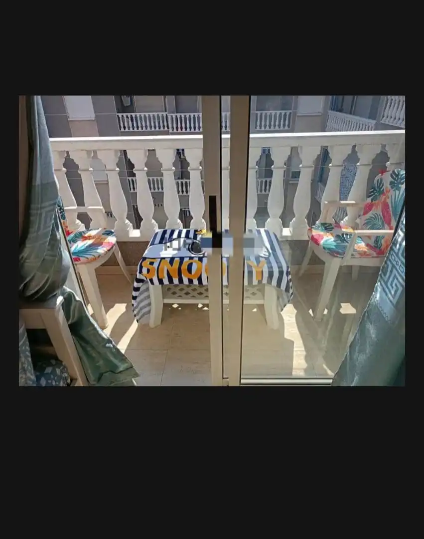 Piso en  Carrer Hermanos Bazán 7 - Foto 6