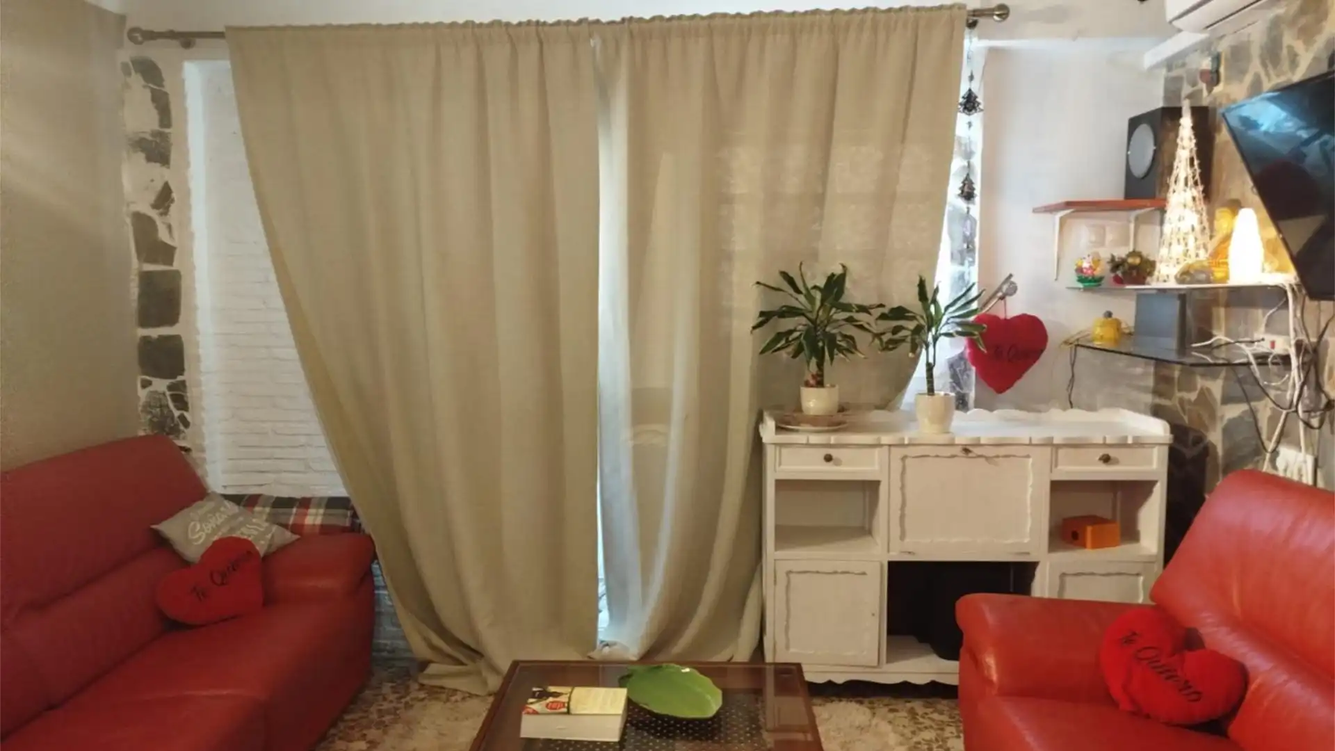 Piso en  Calle Periodista Eduardo León 4 - Foto 2