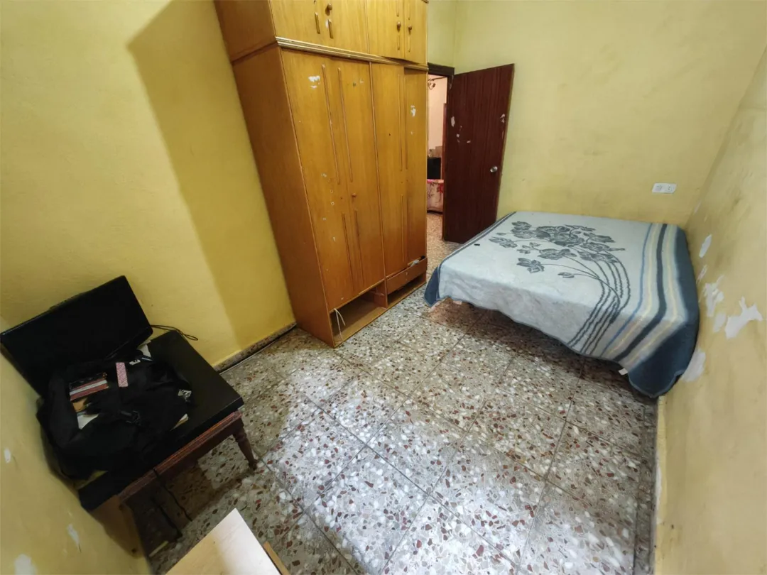 Casa adosada en  Carrer d'Algol 17 - Foto 9