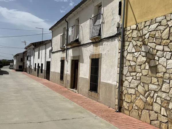 Casa de pueblo en Calle Mérida, 22 - Foto 2