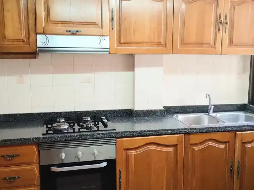 Casa adosada en  Avenida de Andalucía 14 - Foto 5