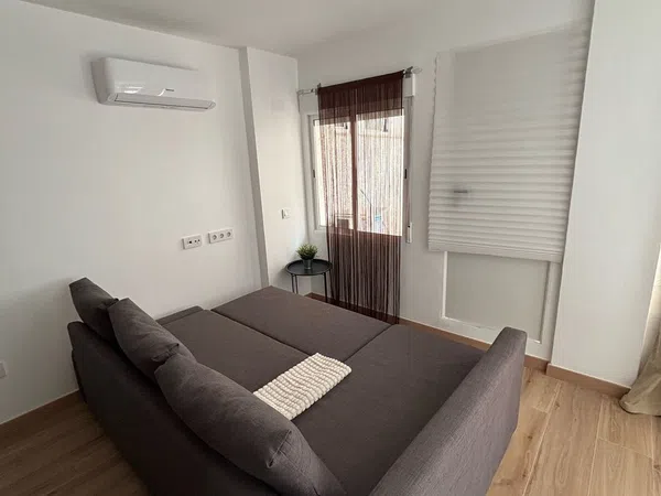 Piso en avenida Río Segura, 9