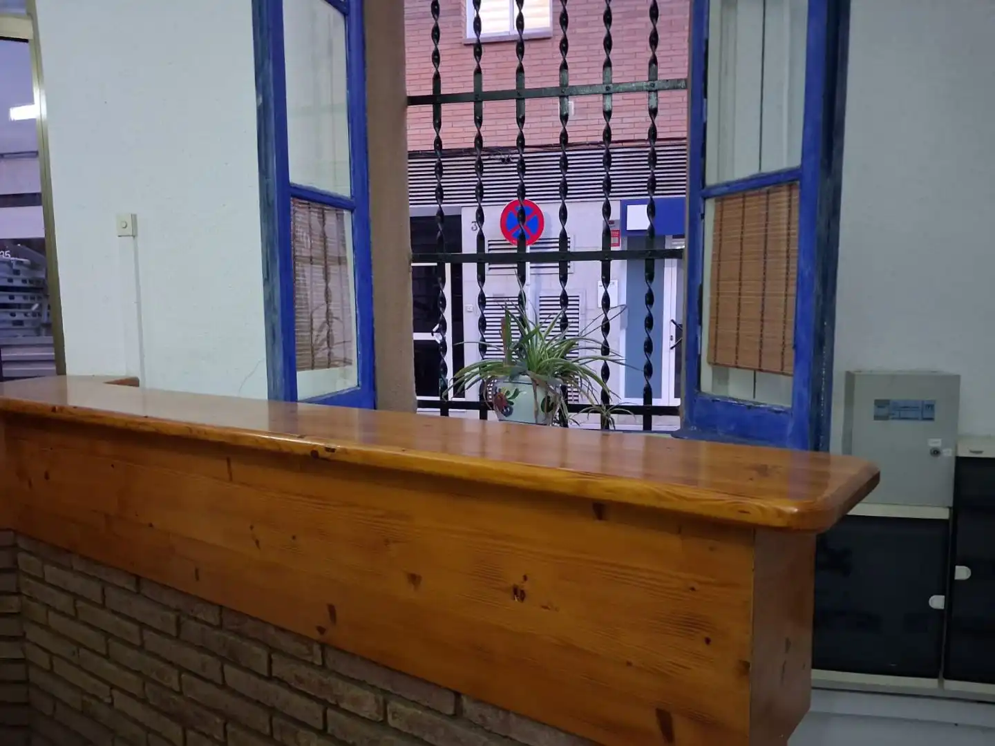 Local comercial en  Carrer Francesc Rius i Taulet 32 - Foto 5