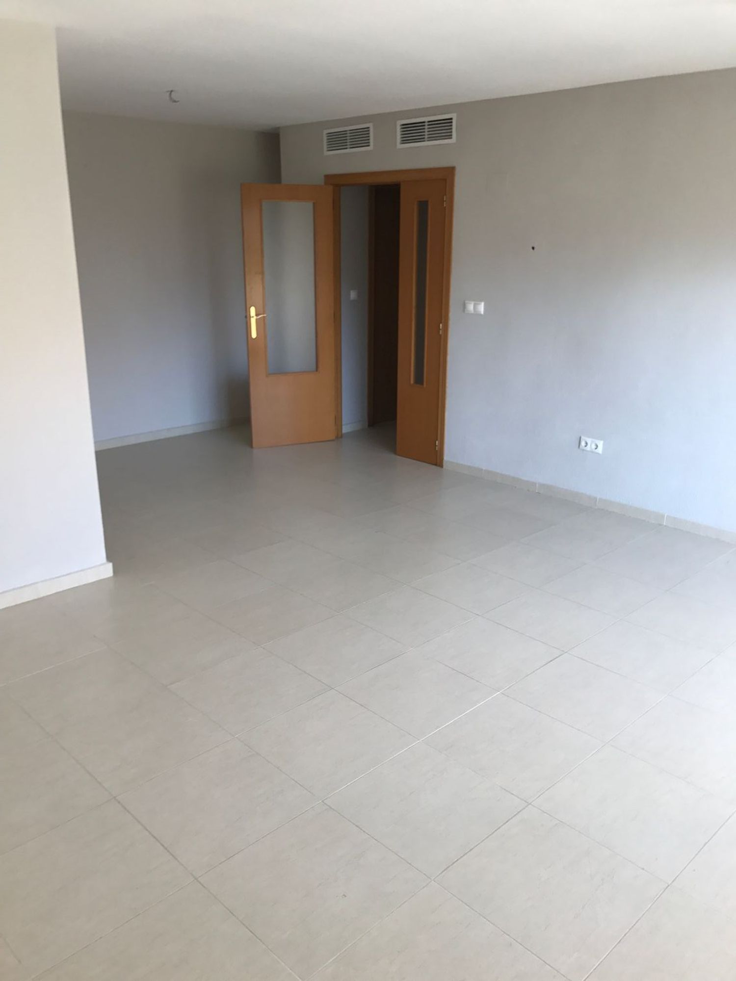 Piso en calle Polop, 1 - Foto 1