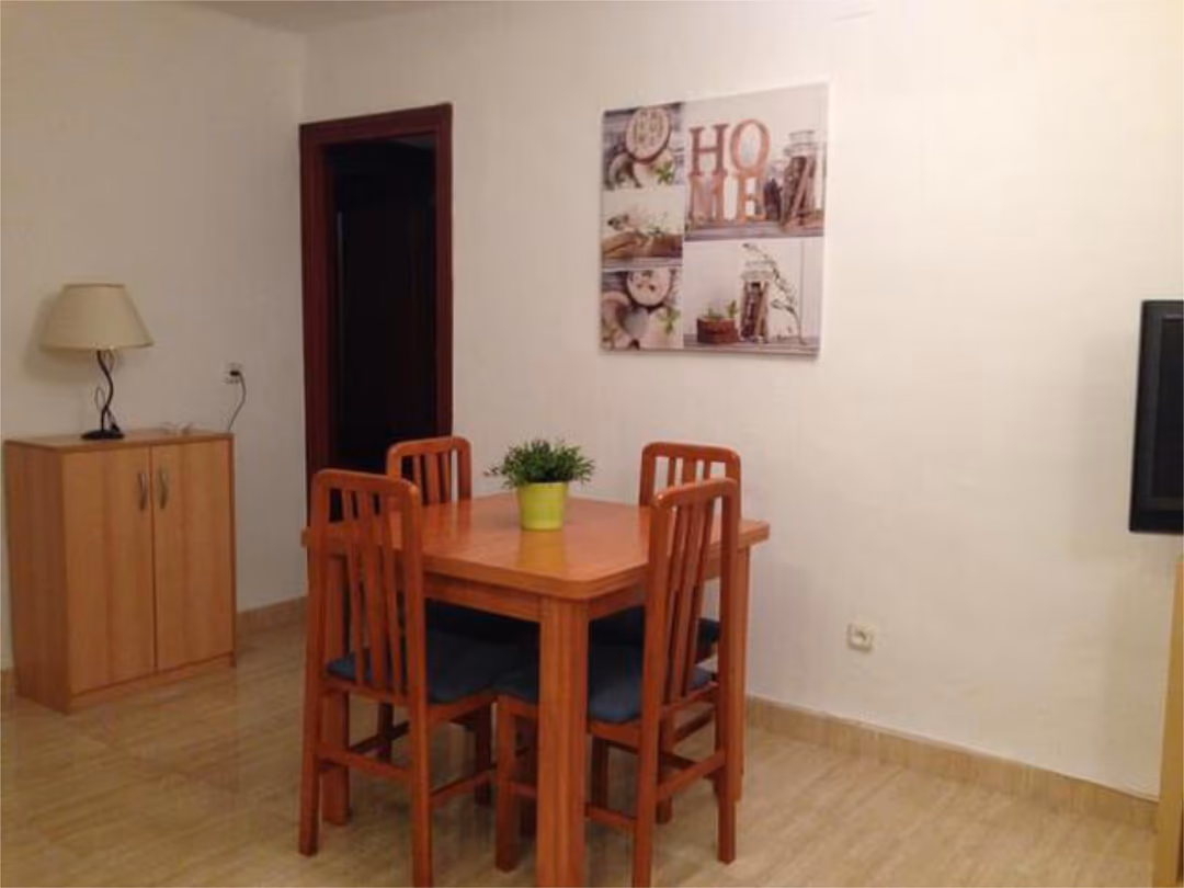 Piso en Capuchinos - Foto 2