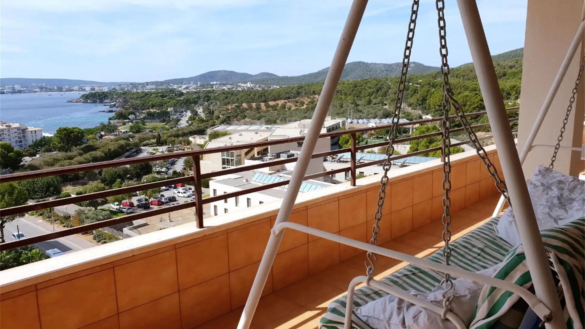 Ático en  Avinguda Tomás Blanes Tolosa 8 - Foto 1