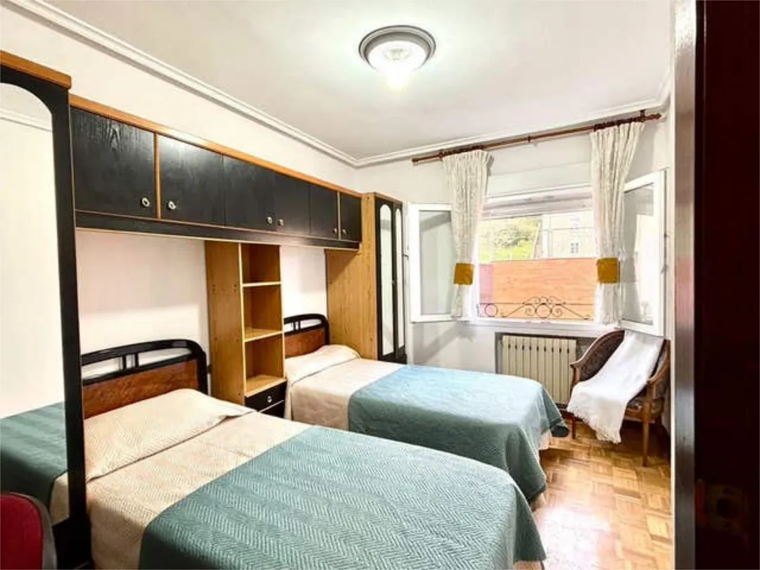 Piso en Ciudad Naranco - Foto 4