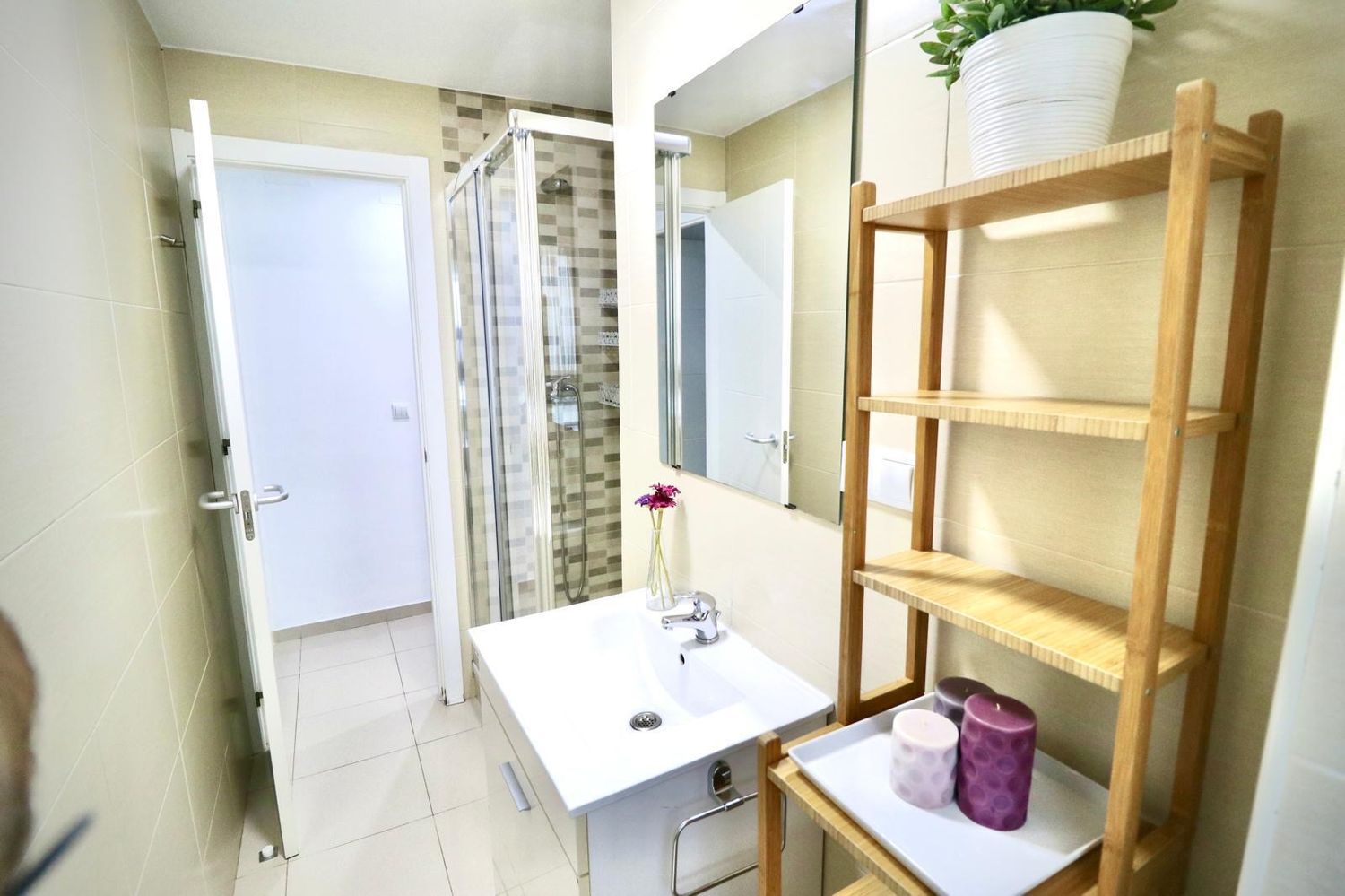 Piso en calle Doctor Fernando Escobar, 8 - Foto 2