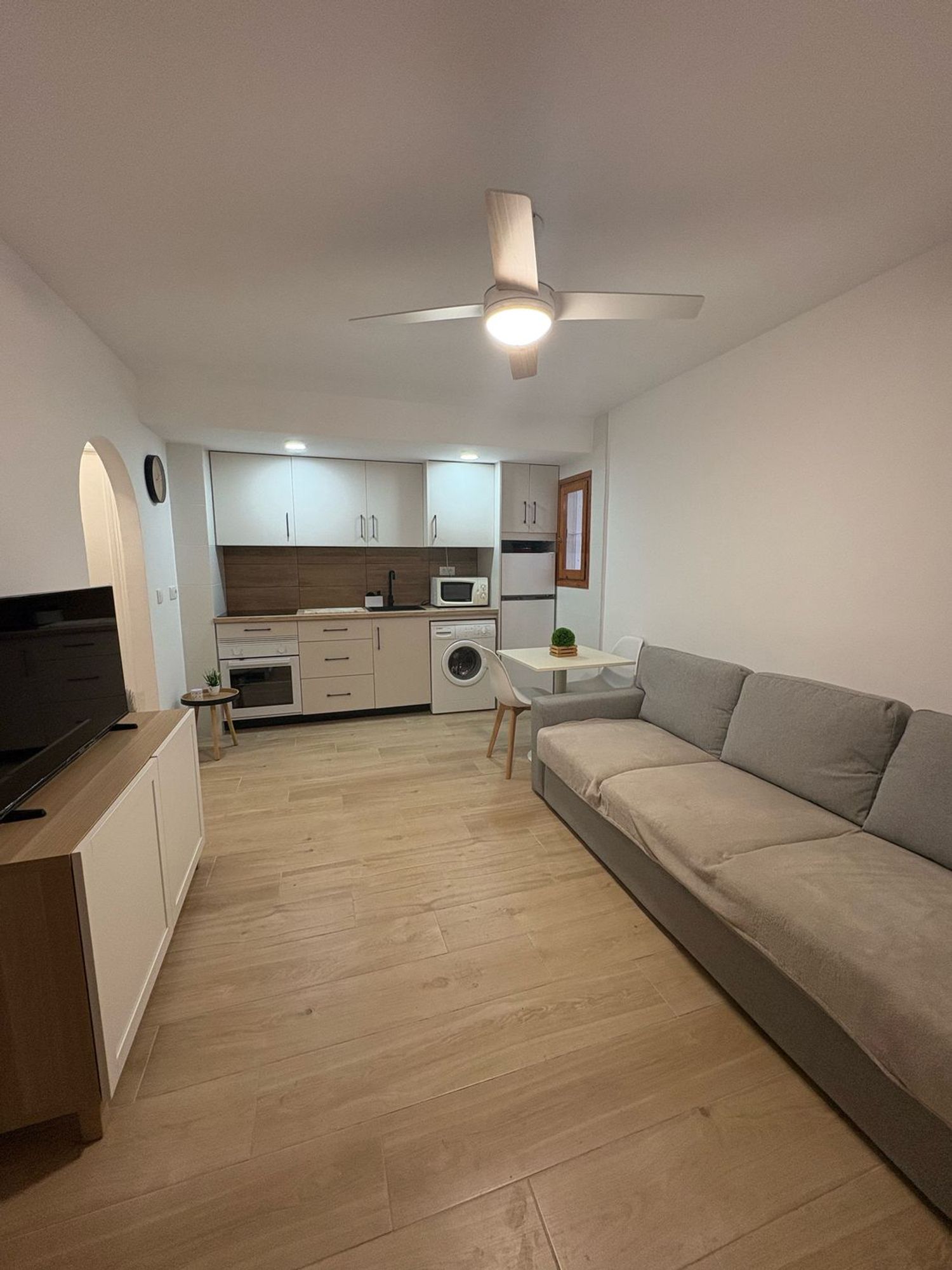 Chalet adosado en Urbanización Lago Jardín, 80 a - Foto 17