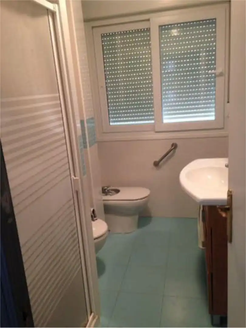 Piso en ADRA. Alquilo SOLO a PROFESORES - Foto 5