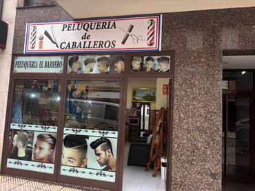 Local comercial en  Calle de San Ignacio de Loyola 3 - Foto 1
