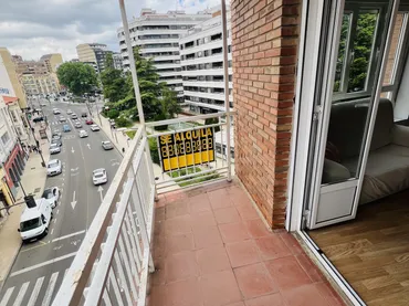 Piso en  Avenida de Portugal 1 - Foto 3