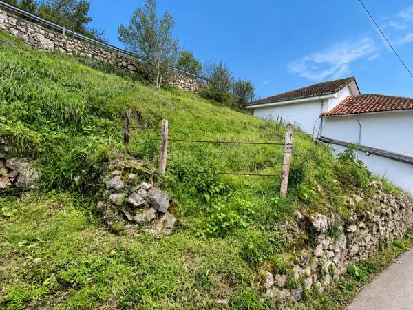 Casa o chalet independiente en Lugar Priorio, 46, San Claudio-Trubia-Las Caldas, San Claudio-Trubia-Las Caldas - Foto 4