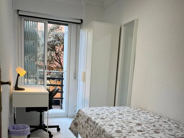 Piso en calle de Tirant lo Blanch, 25 - Foto 5