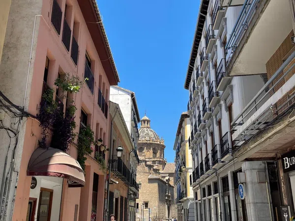 Piso en calle San Jerónimo, 25