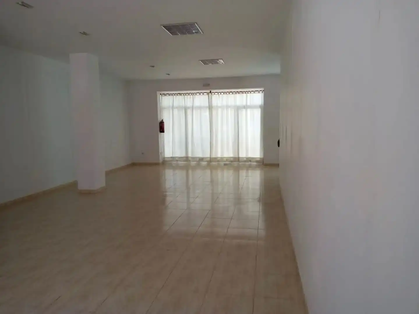 Local comercial en  Calle Campillos 2 - Foto 4