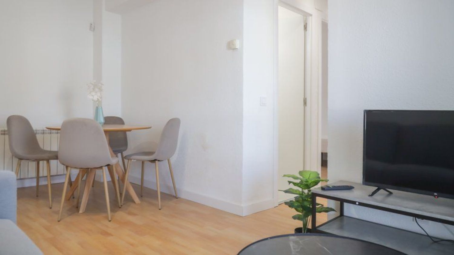 Piso en Juan de la Cierva - Foto 3