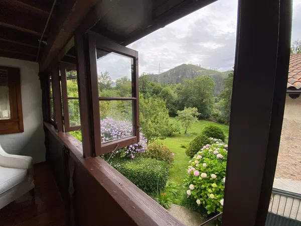 Casa rural en Camino de la Rodina, Fuentes, 31 - Foto 12