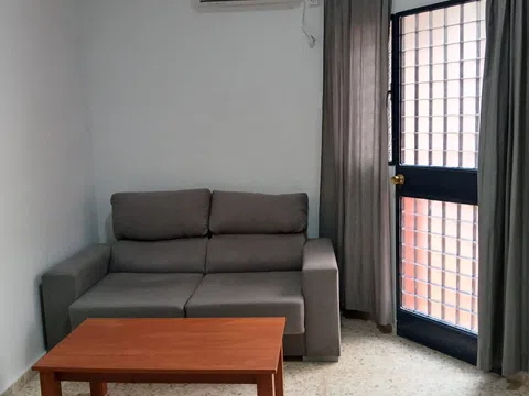 Piso en calle San Vicente, 48