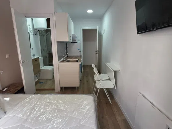 Estudio en Plaza Fuente Honda, Casco Antiguo - Foto 3