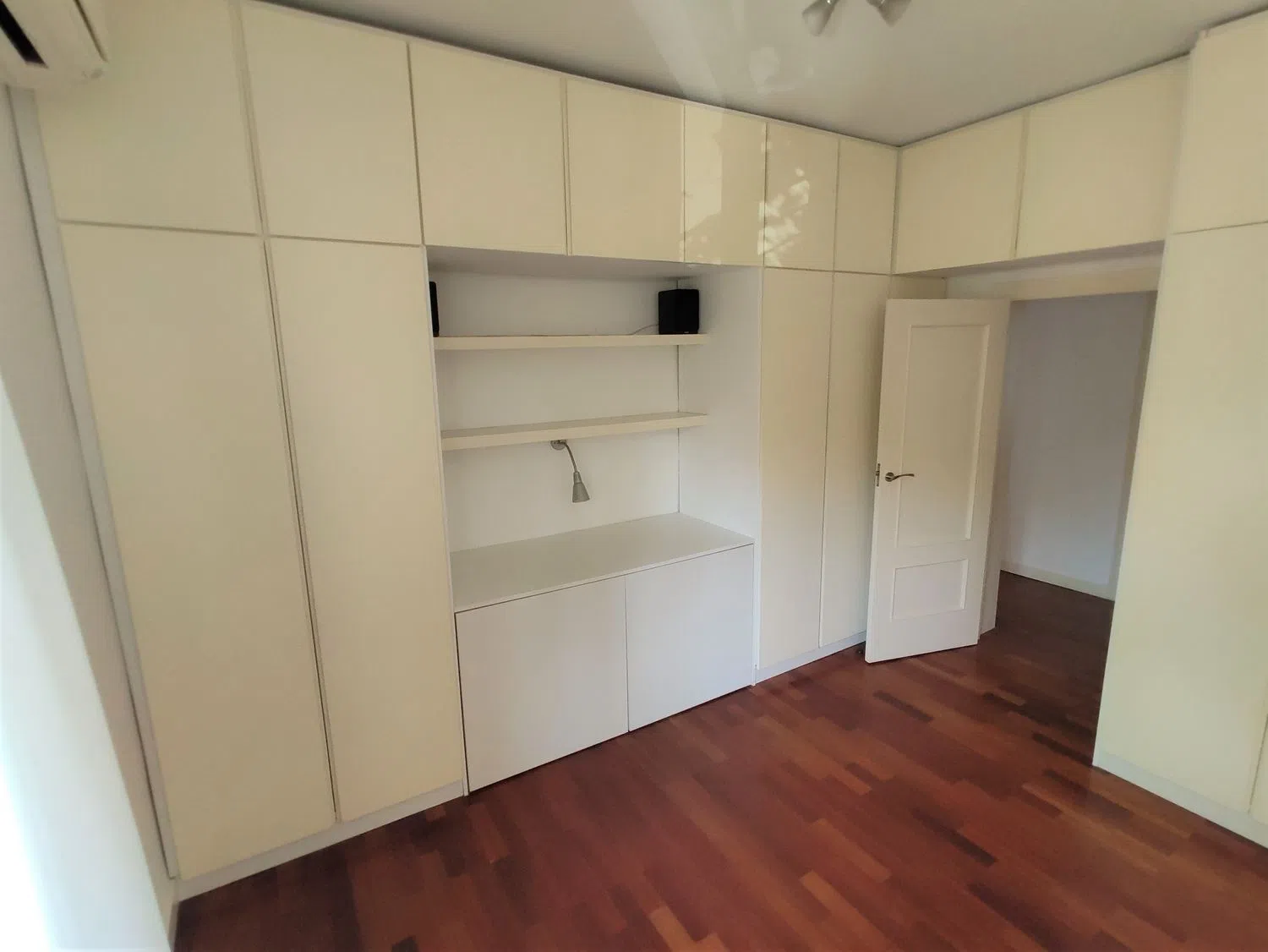 Piso en calle de la Infanta Mercedes, 12 - Foto 13