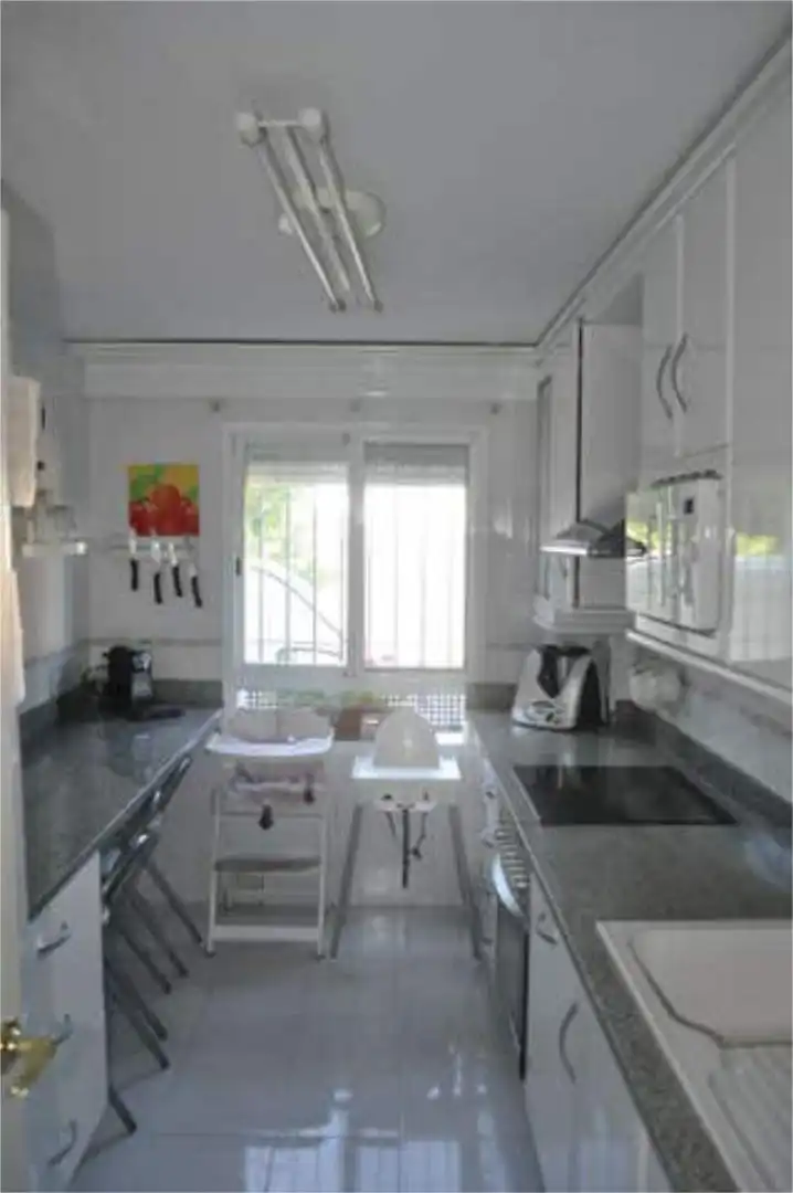 Piso en Valdeolleros - Foto 4