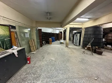 Local comercial en  Carrer d'Àngel Guimerà 20 - Foto 4