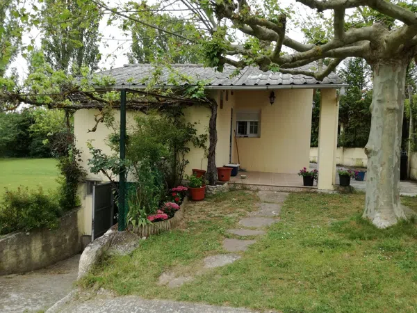 Casa de pueblo en Carretera Treviño, 5 - Foto 2