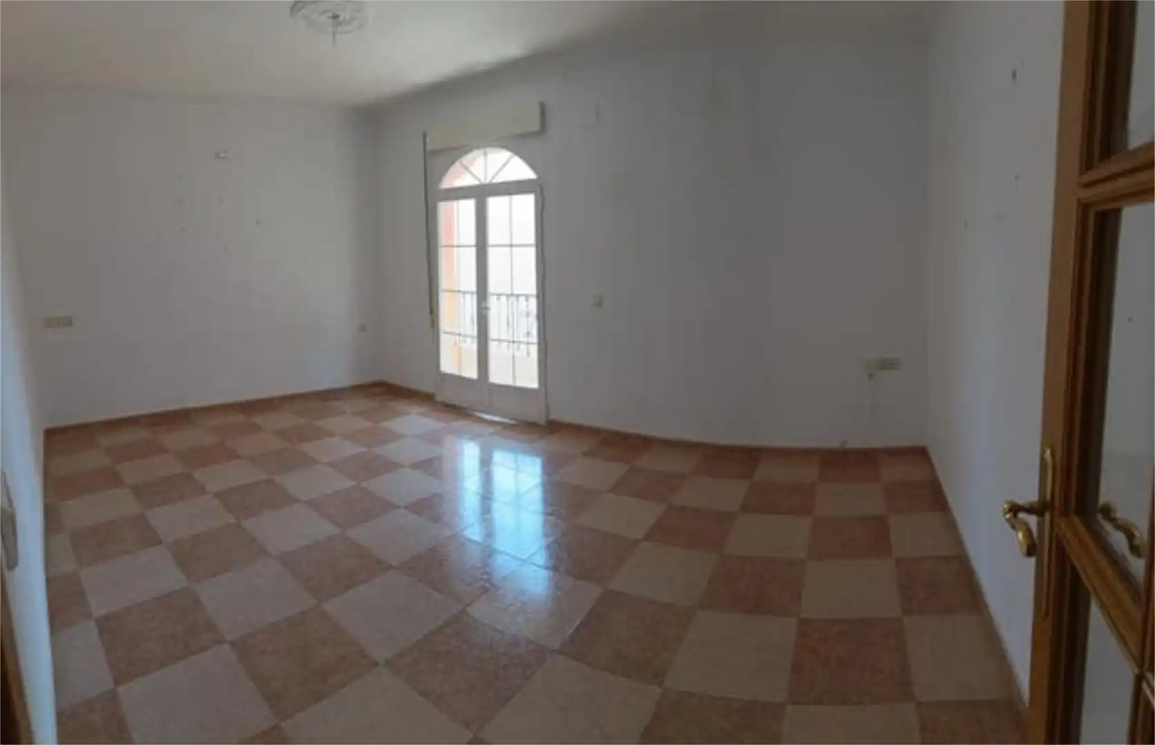 Chalet en zona - Foto 5