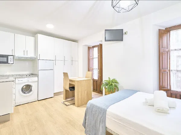 Estudio en calle Traviesa, 22