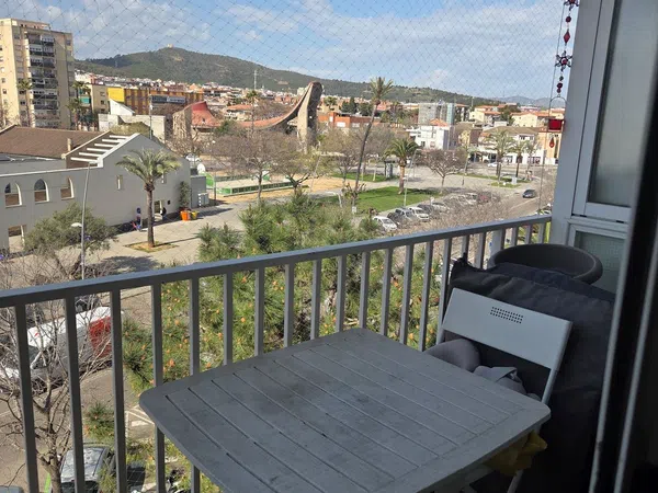 Piso en avenida del Mil·lenari, 19 - Foto 2