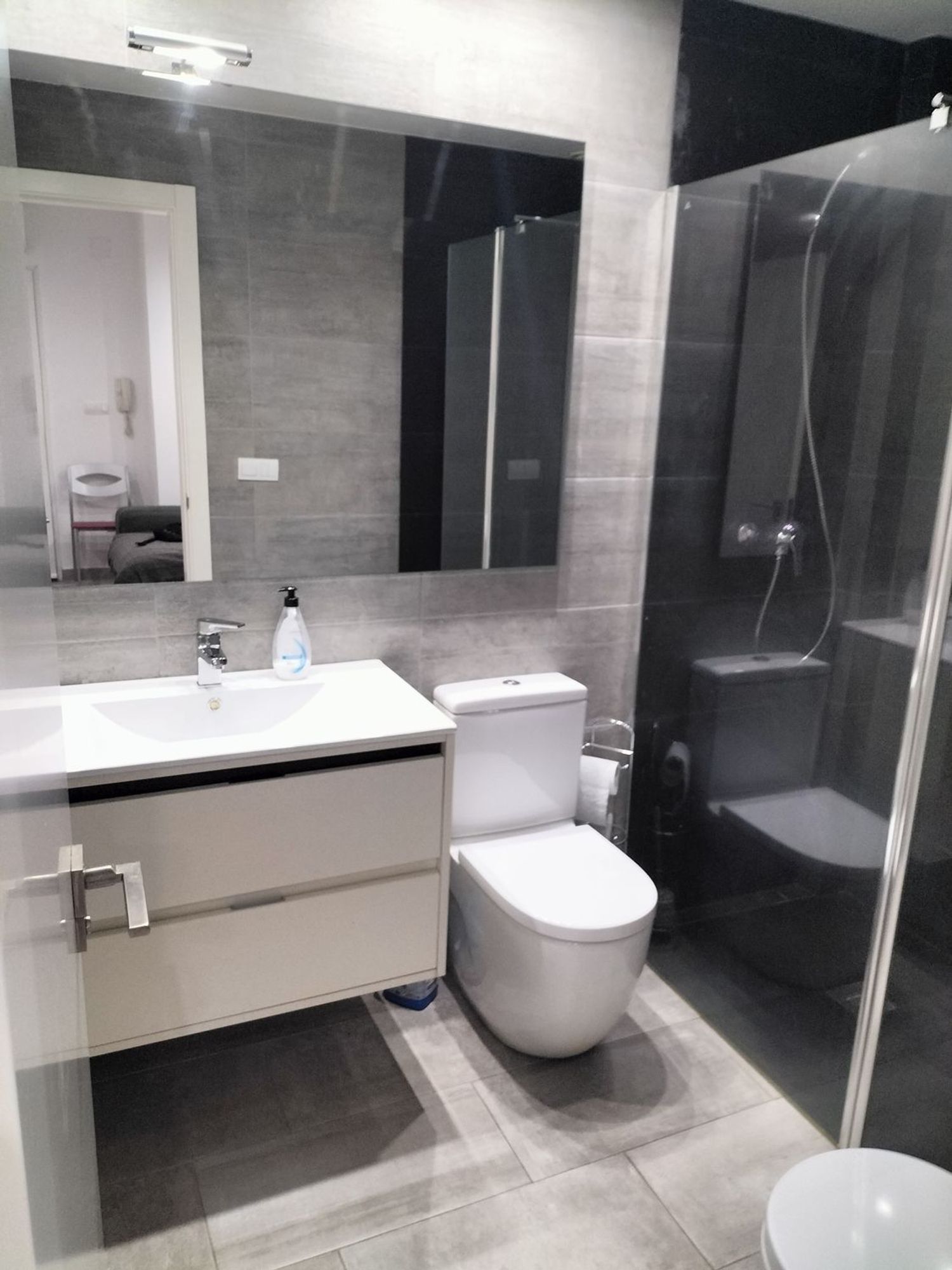 Estudio en avenida de l'Amerador, 7 - Foto 9