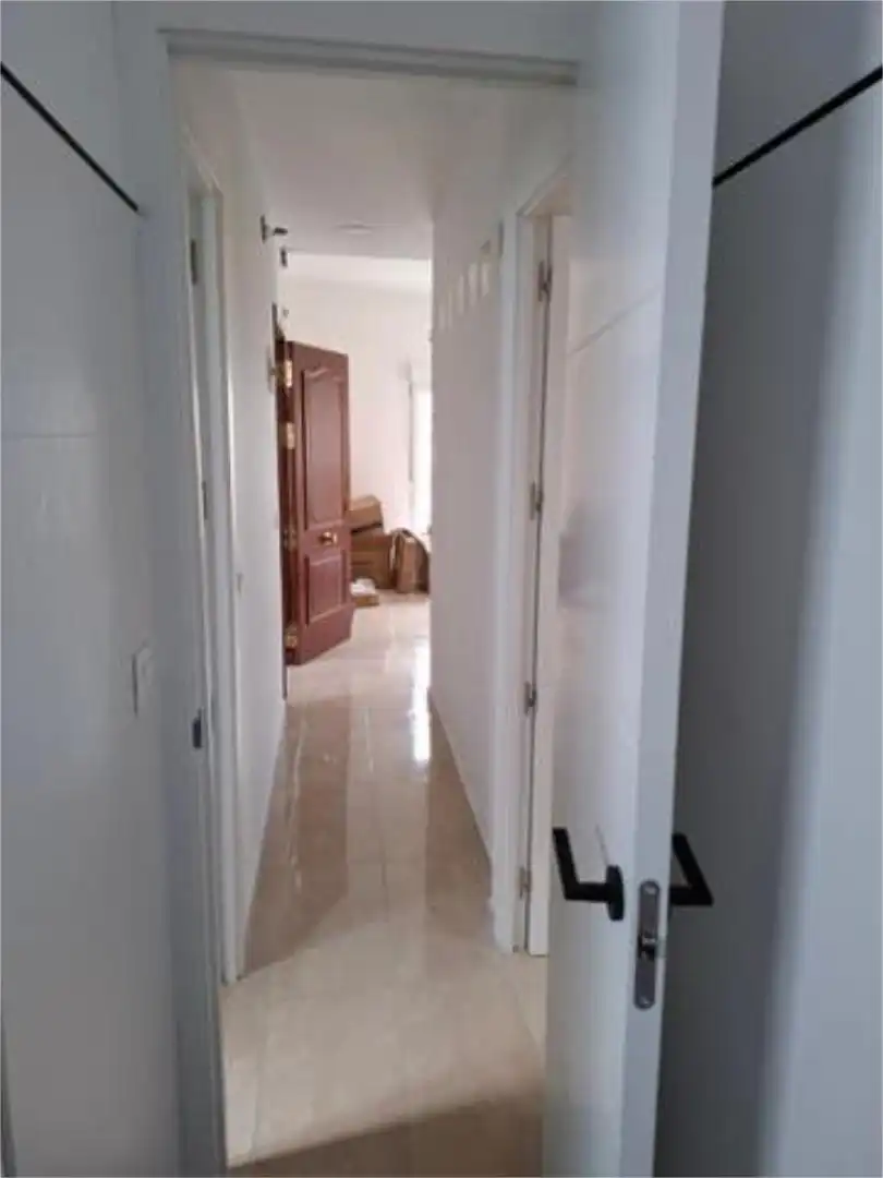 Piso en Ronda de Capuchinos - Foto 5