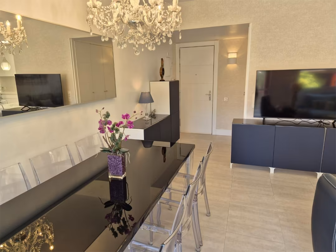 Piso en  Avenida de Machupichu 11 - Foto 5