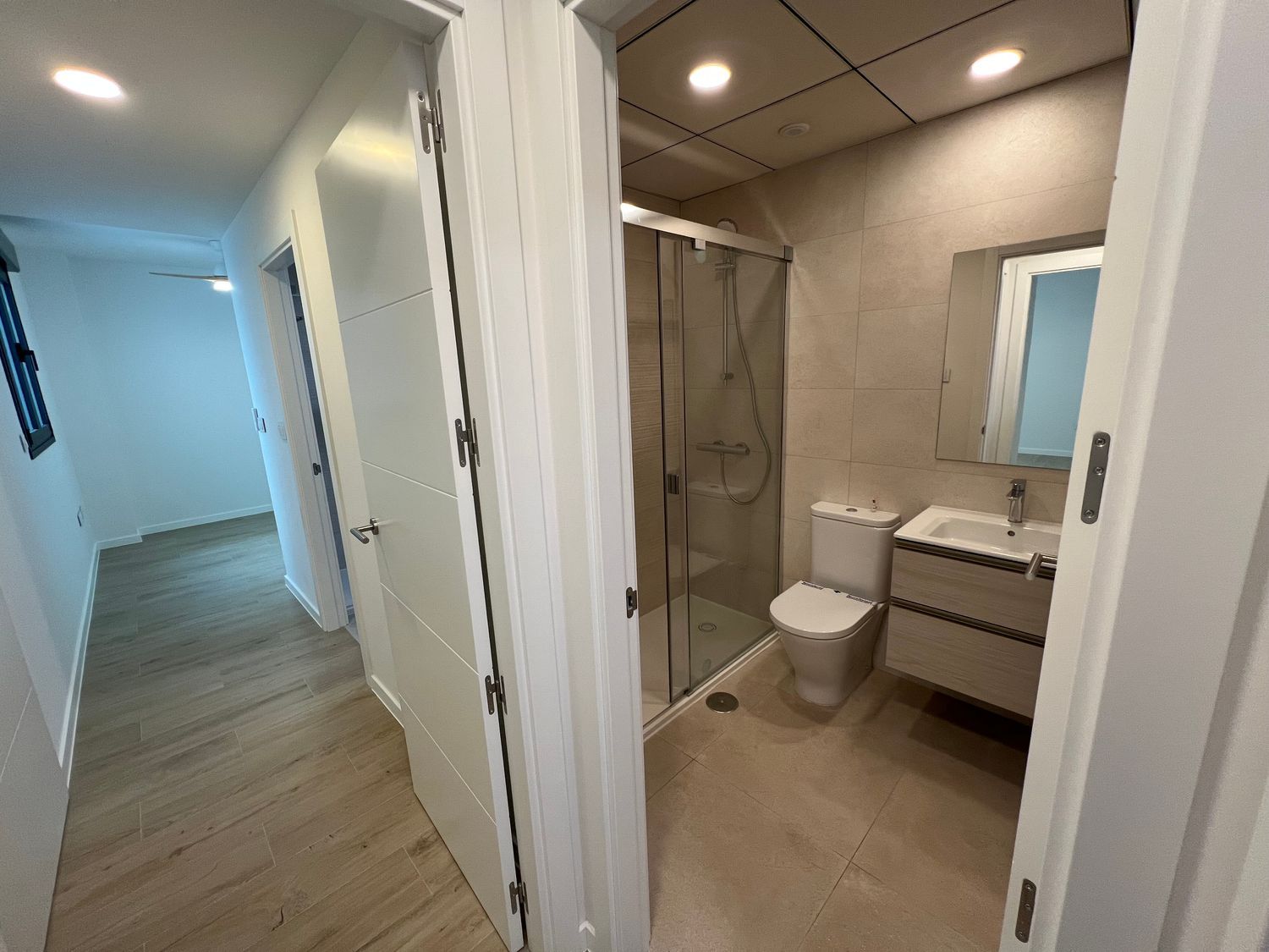 Piso en avenida de los Guindos, 20 - Foto 6