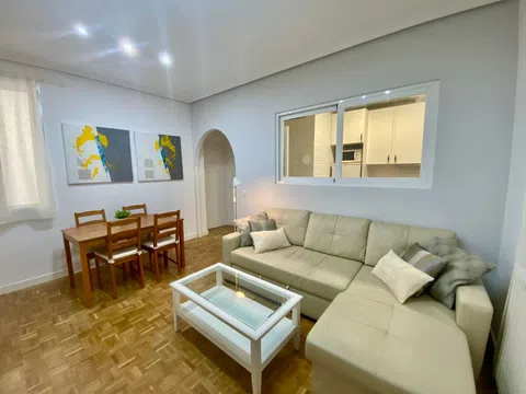 Piso en calle de Ponzano, 65