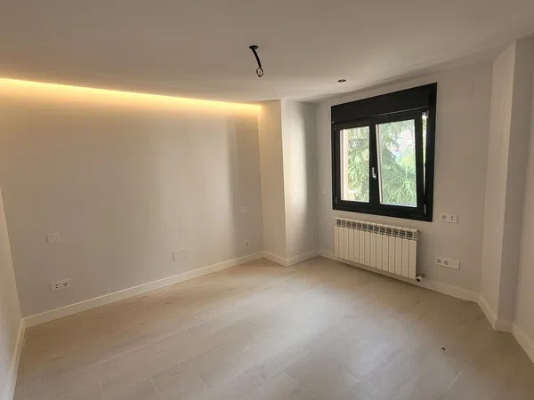 Piso en Avenida de Francia - Foto 9