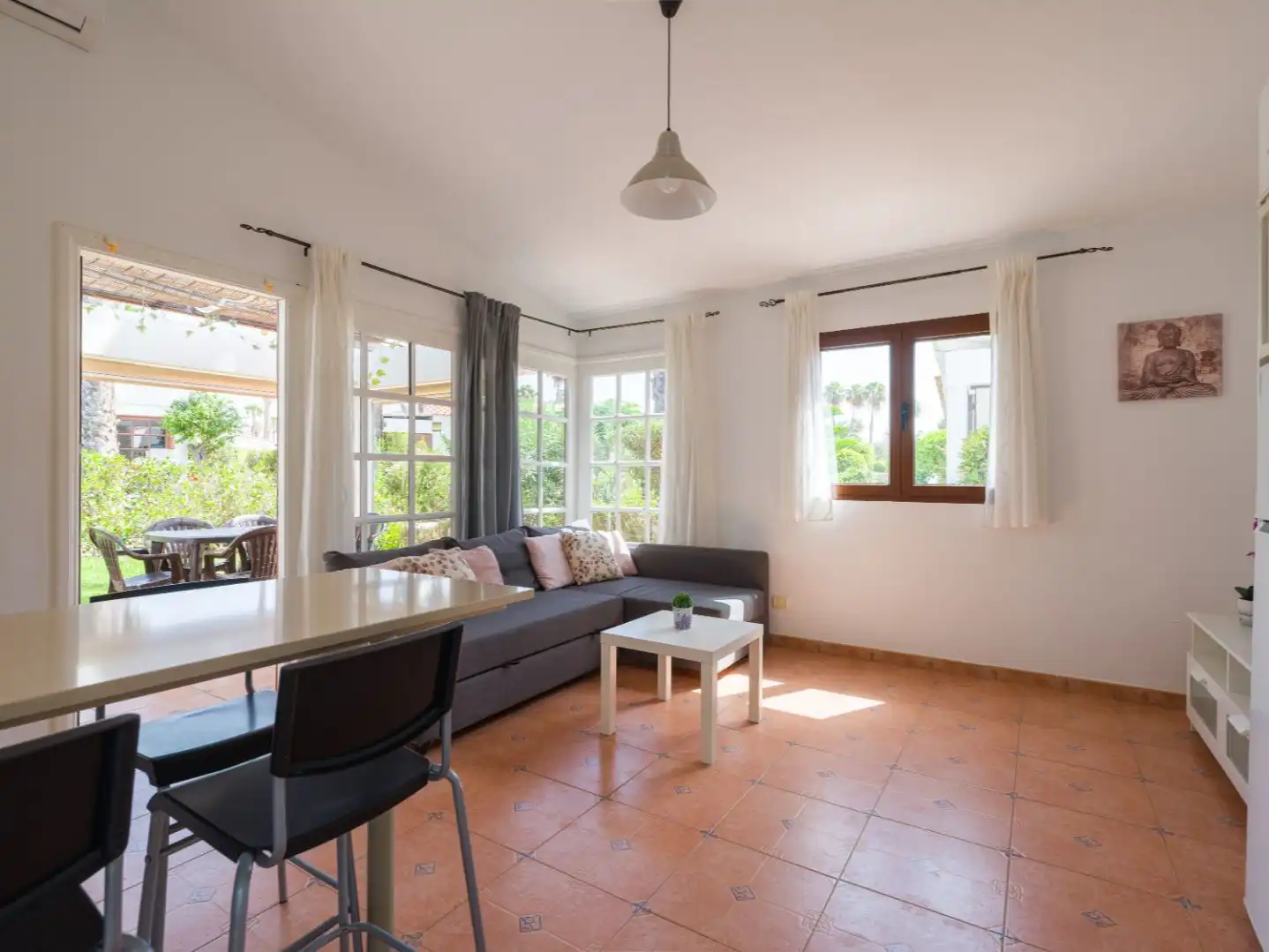 Casa adosada en  Avenida Touroperador Tjaereborg 7 - Foto 4