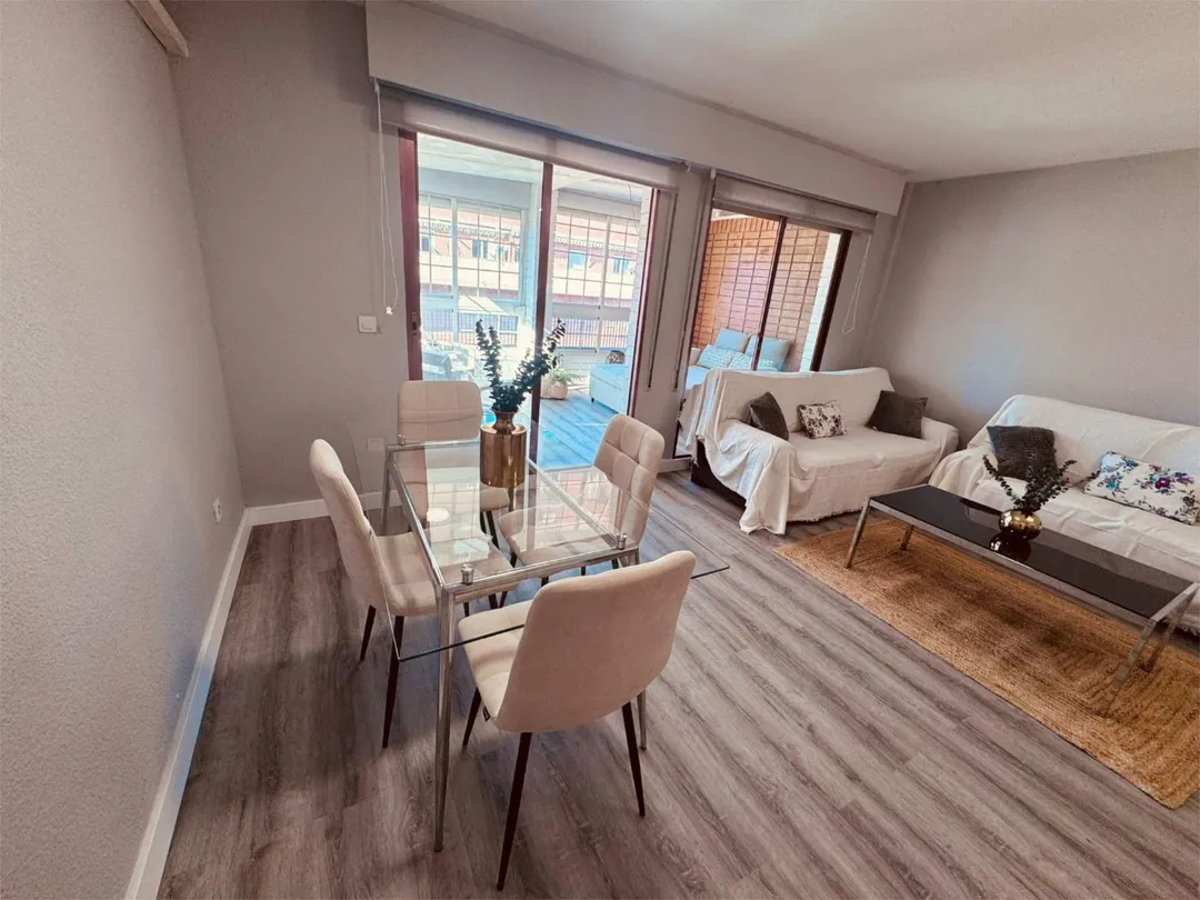 Piso en  Avenida Pintor Baeza 7-5 - Foto 16