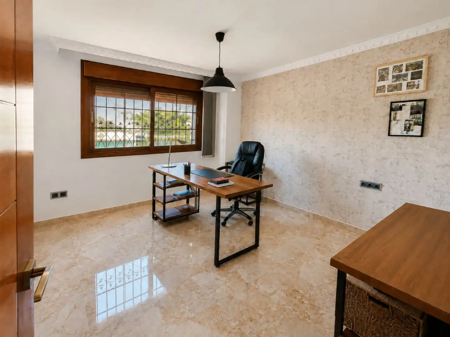 Casa adosada en  Calle la Gran Sultana 14 - Foto 4