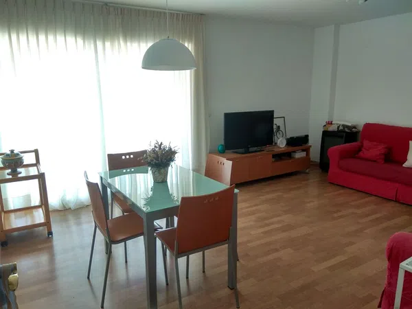 Piso en calle Els Poblets, 10