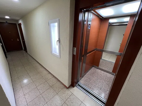 Piso en avenida Fuerzas Armadas, 11 - Foto 28